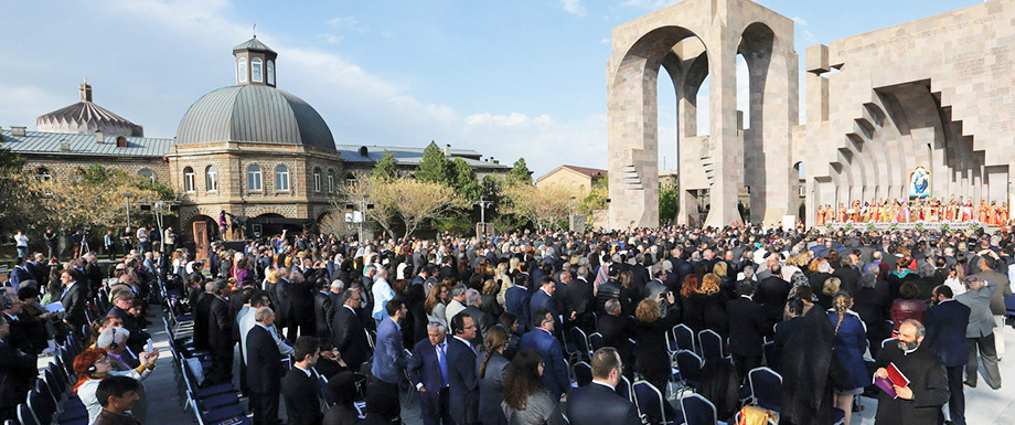 AGBU contributed to the ceremony of the canonization of the Holy Martyrs.