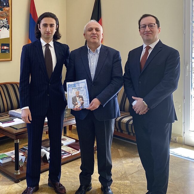 AGBU Germany founders Georgi Ambarzumjan and Ohanes Altunkaya at a meeting with H.E. Ashot Smbatyan in 2021